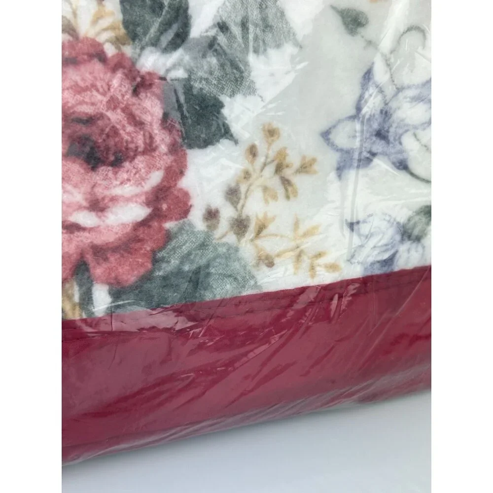 Beacon Blanket NEW Full Bloom Floral Blanket TWIN/FULL 72x90 Vintage Cottagecore